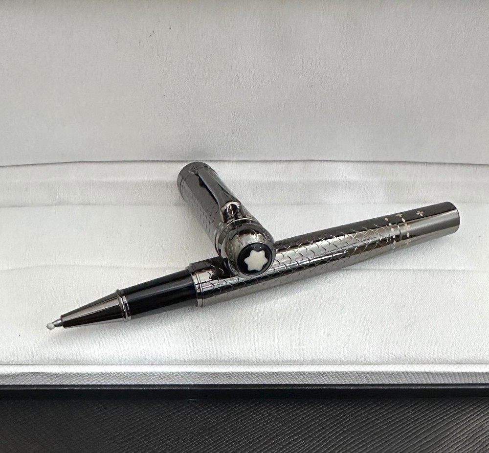 Deluxe Writers Series Grey Grid Color 0.7mm Rollerball Pen No Box