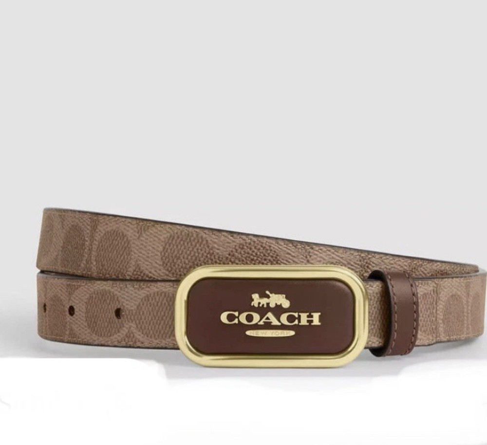 Coach Belt Women’s reversible Morgan belt Signature Buckle 42”
