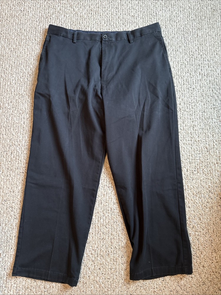 Men's Pants BLACK Relaxed Fit Size 36 x 29 Dockers Premium