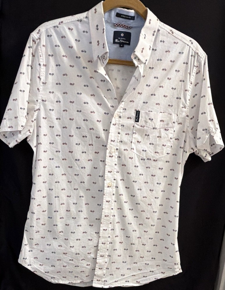 Ben Sherman Stretch Fit Men's M White Bicycle Print Button-Down Pockets