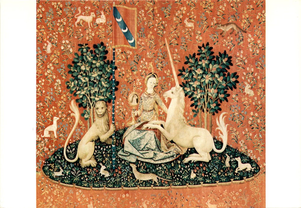 Paris, Musée des Thermes et de l'Hôtel de Cluny, Dame à Postcard