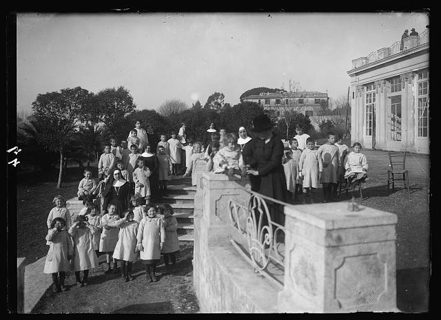 Photo:Italy American Red Cross Children Group 1917-1920 Estate Scene
