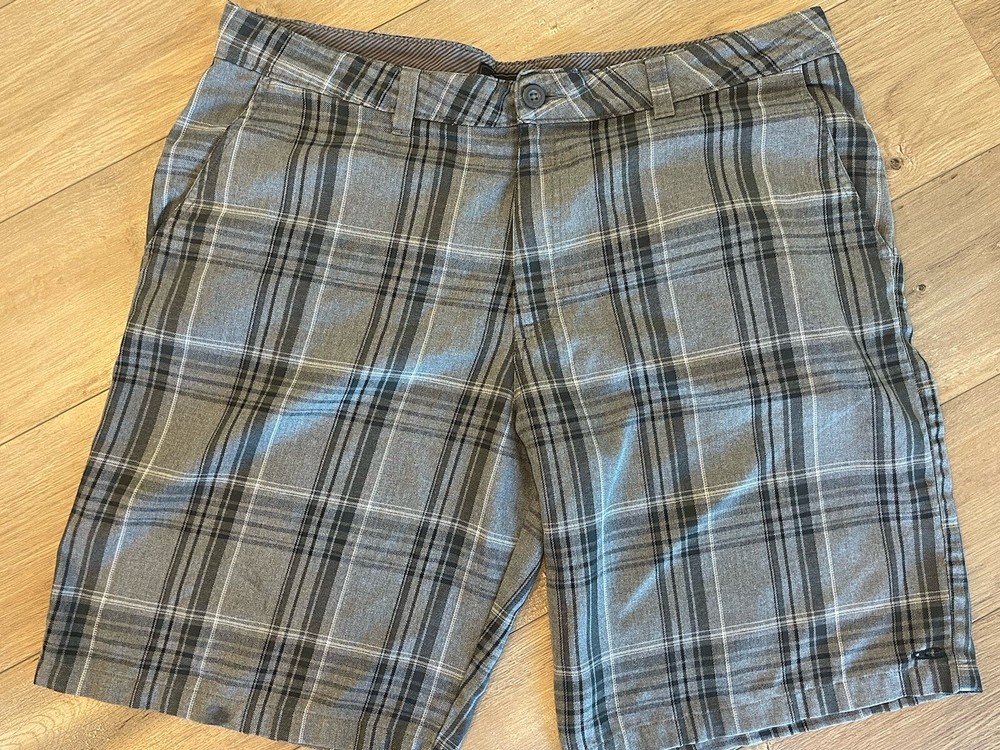 O'Neill Gray Plaid Chino Shorts Men Size 40