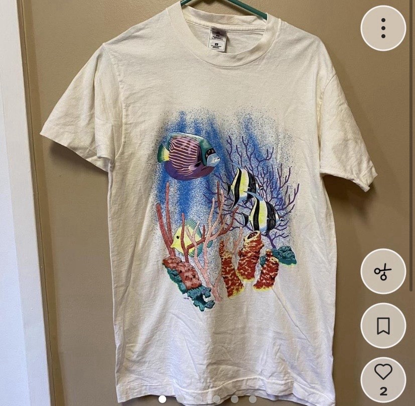 Fruit of the Loom Fish Graphic White Men's Cotton T-Shirt Size M Crew Neck