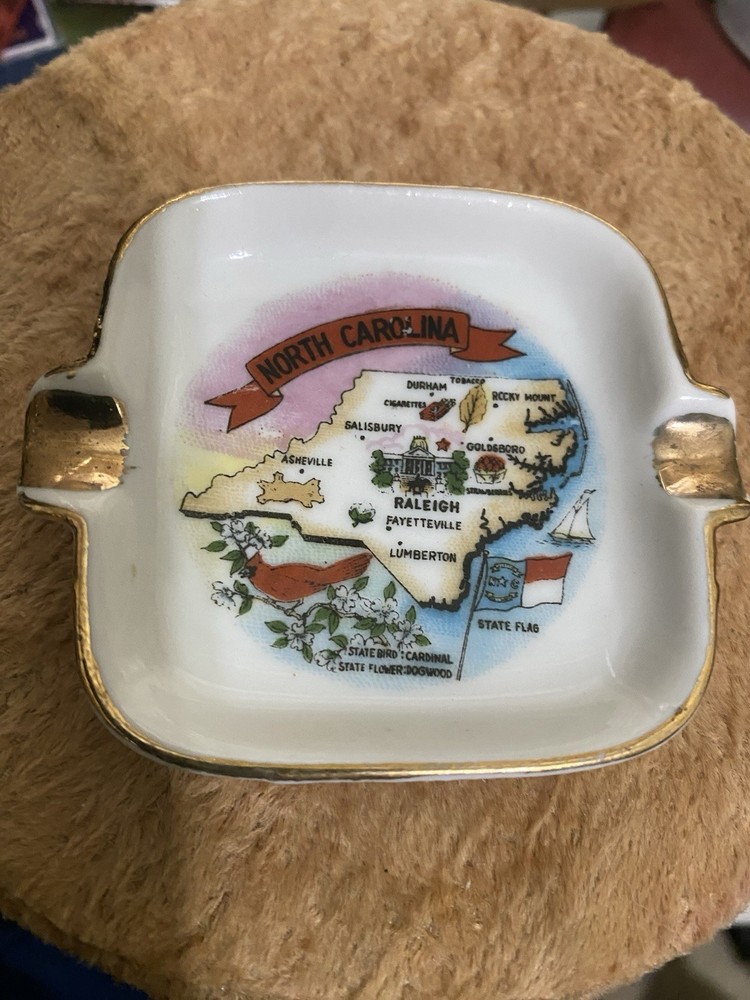 Vintage North Carolina  State Porcelain Ashtray Memorabilia Made In Japan