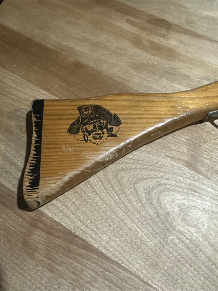 Disneyland Pirates Of The Caribbean Vintage Cap Gun