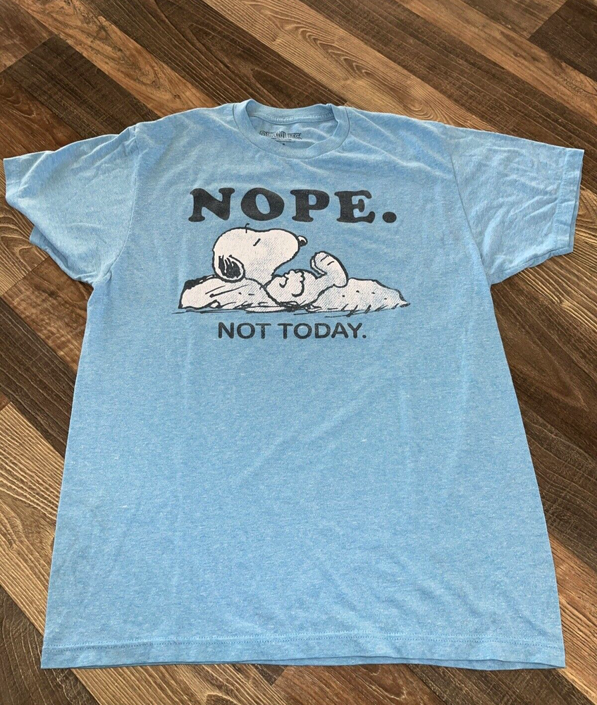 Snoopy Nope Not Today Size M Men T-Shirt Peanuts Charlie Brown Cartoon Blue