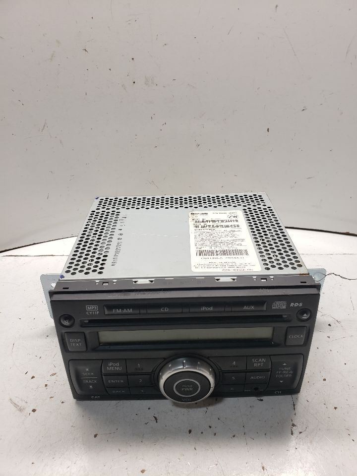 Radio Audio Equipment Receiver Am-fm-cd Hatchback Fits 10-12 VERSA OEM