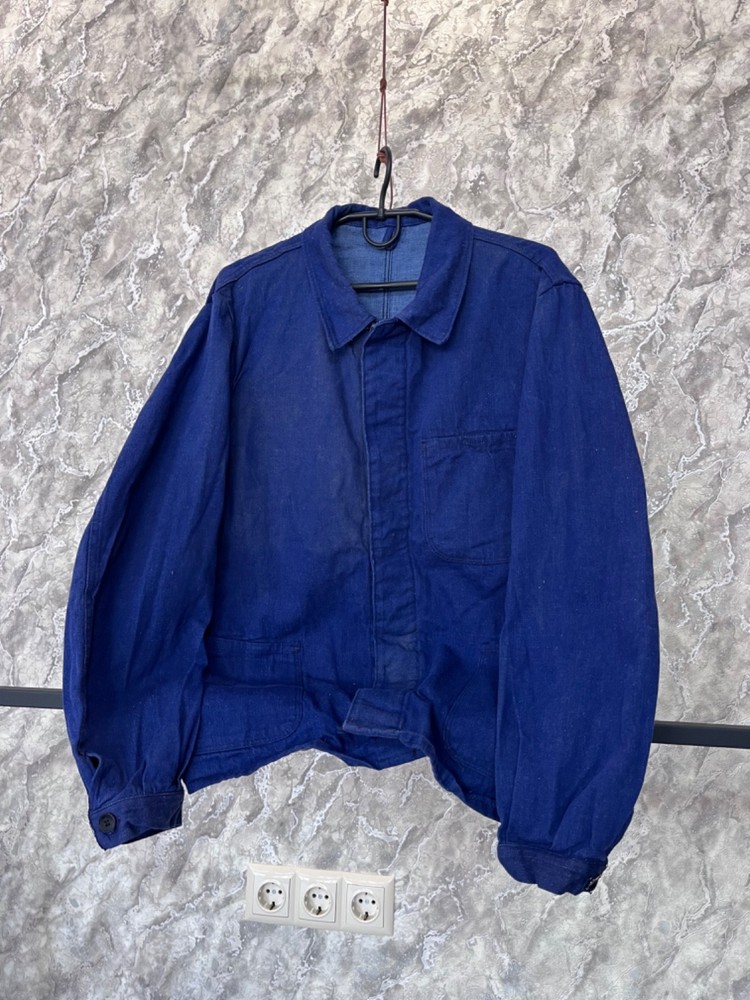 Vintage distressed trashed 50s 60s french european work hbt painter chore jacket