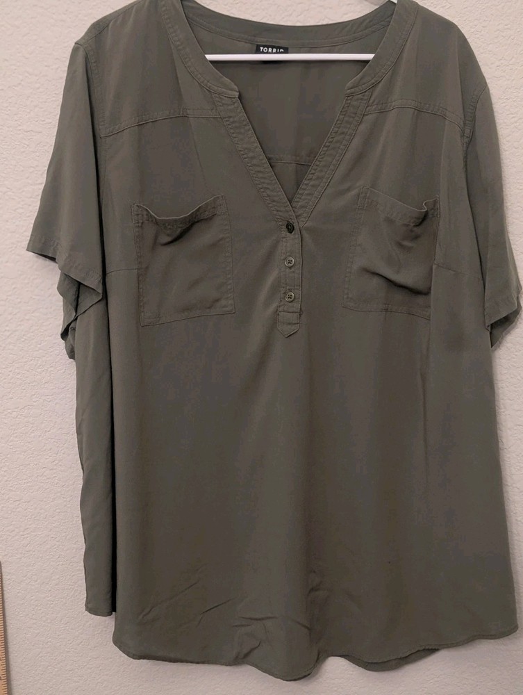 Torrid 4 Harper Olive Green Casual Career Workwear Comfortable Relax Travel Plus