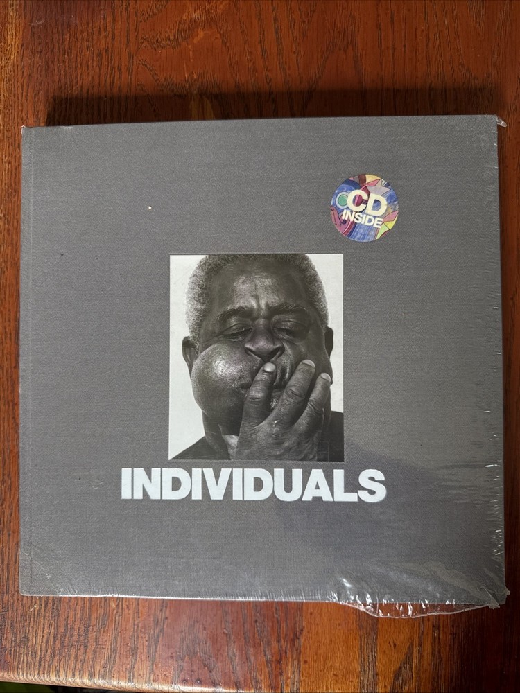 INDIVIDUALS - PORTRAITS FROM THE GAP COLLECTION WITH By Melcher Media EXCELLENT
