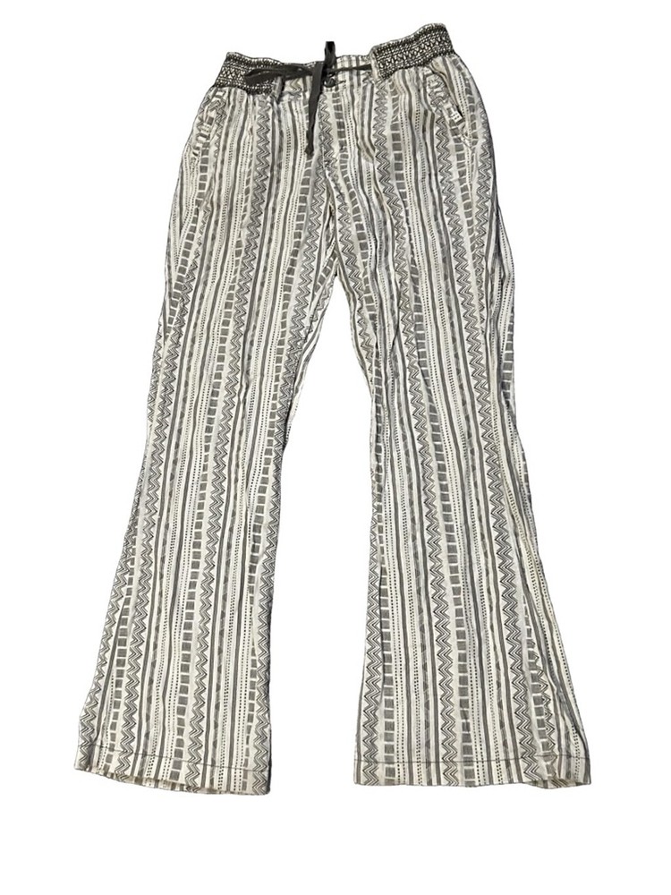 NWOT BeBop Boho black and white patterned flared tie pull on pants size large