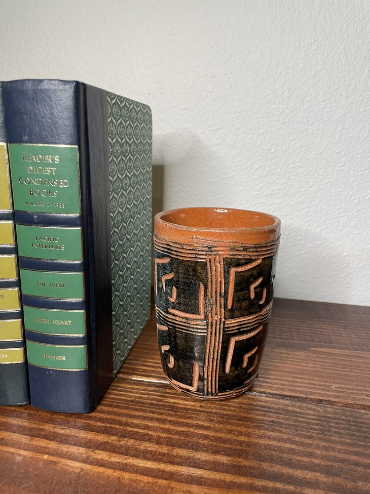 Hal Lasky Mid Century Modern Sgraffito Geometric Puerto Rican Pottery Tumbler