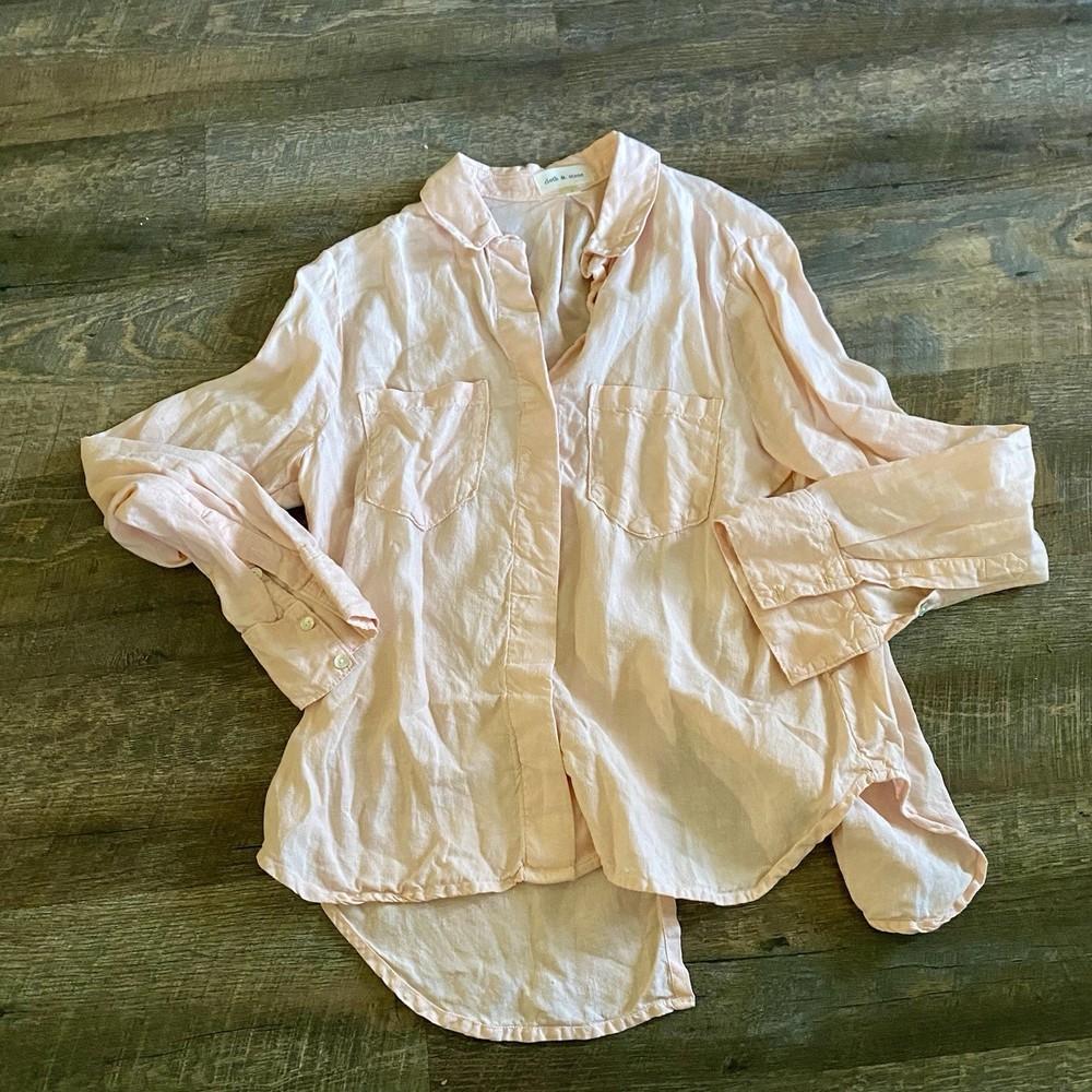 Cloth & Stone 100%  pink linen button-down shirt