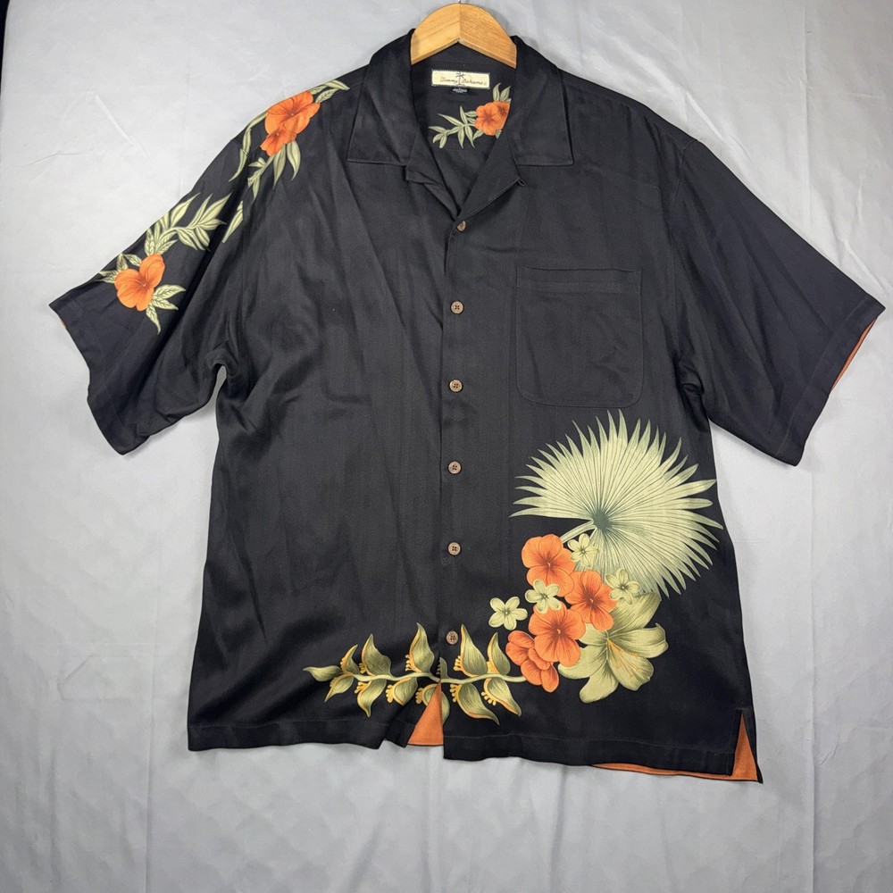 Tommy Bahama Shirt Mens Large Black Silk Hawaiian Floral Button Front Casual
