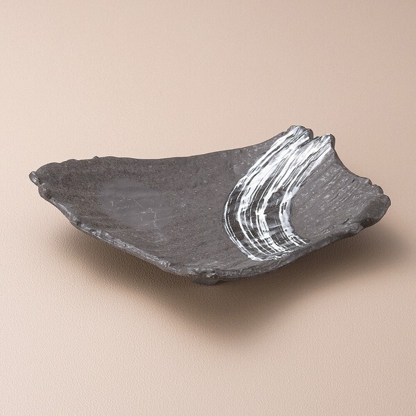 Charcoal-Fired White Brushstroke Tripod Appetizer Plate - Mino Ware,  Japan