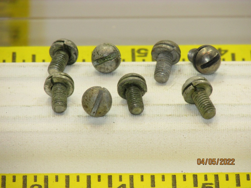 The listing is for:(9)M5-0.8x10mm Slotted Pan-Head Machine Screws W/split washer
