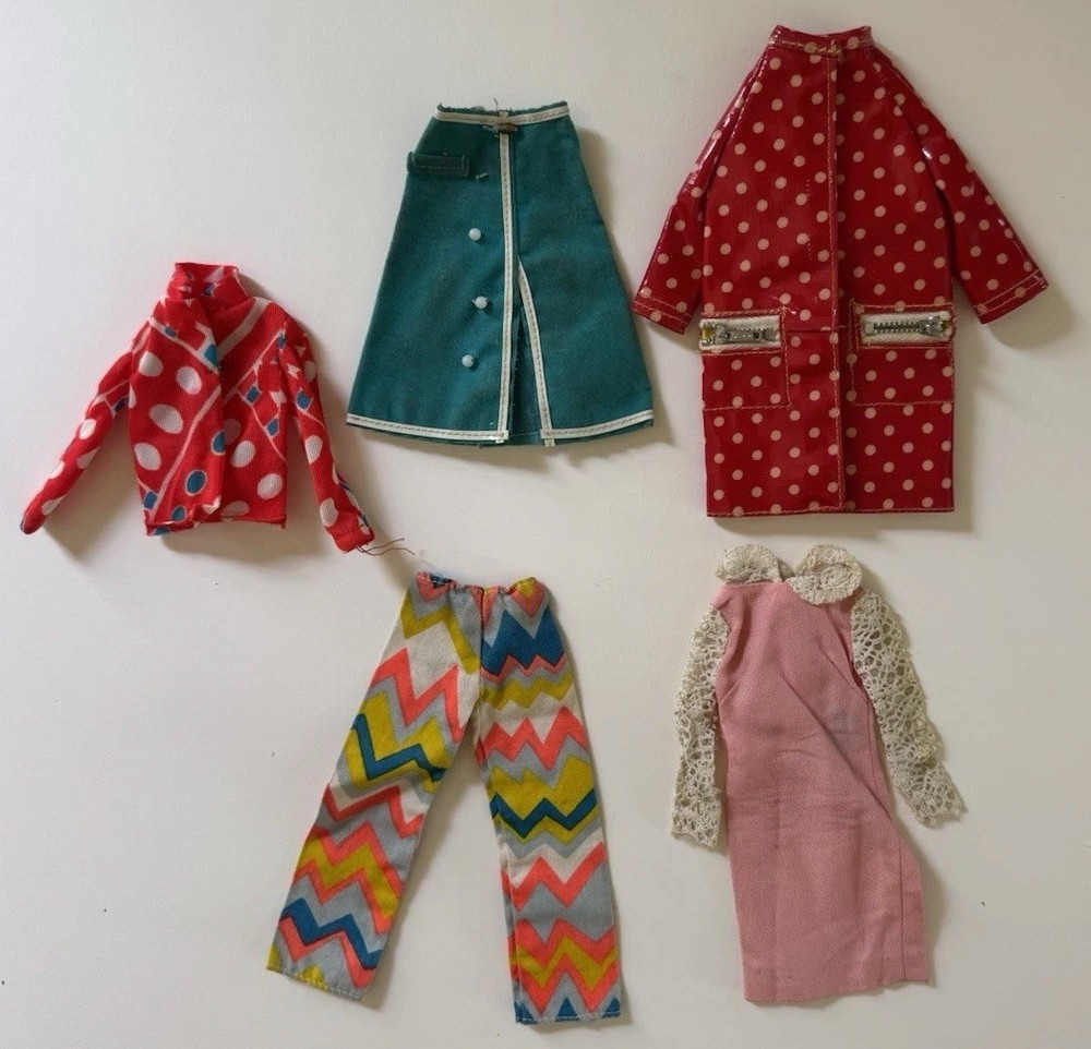 Barbie Francie Doll Vintage clothing Lot