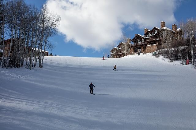 Photo:Avon Colorado Beaver Creek Resort Skiers 2016 Snowy Ski Slope