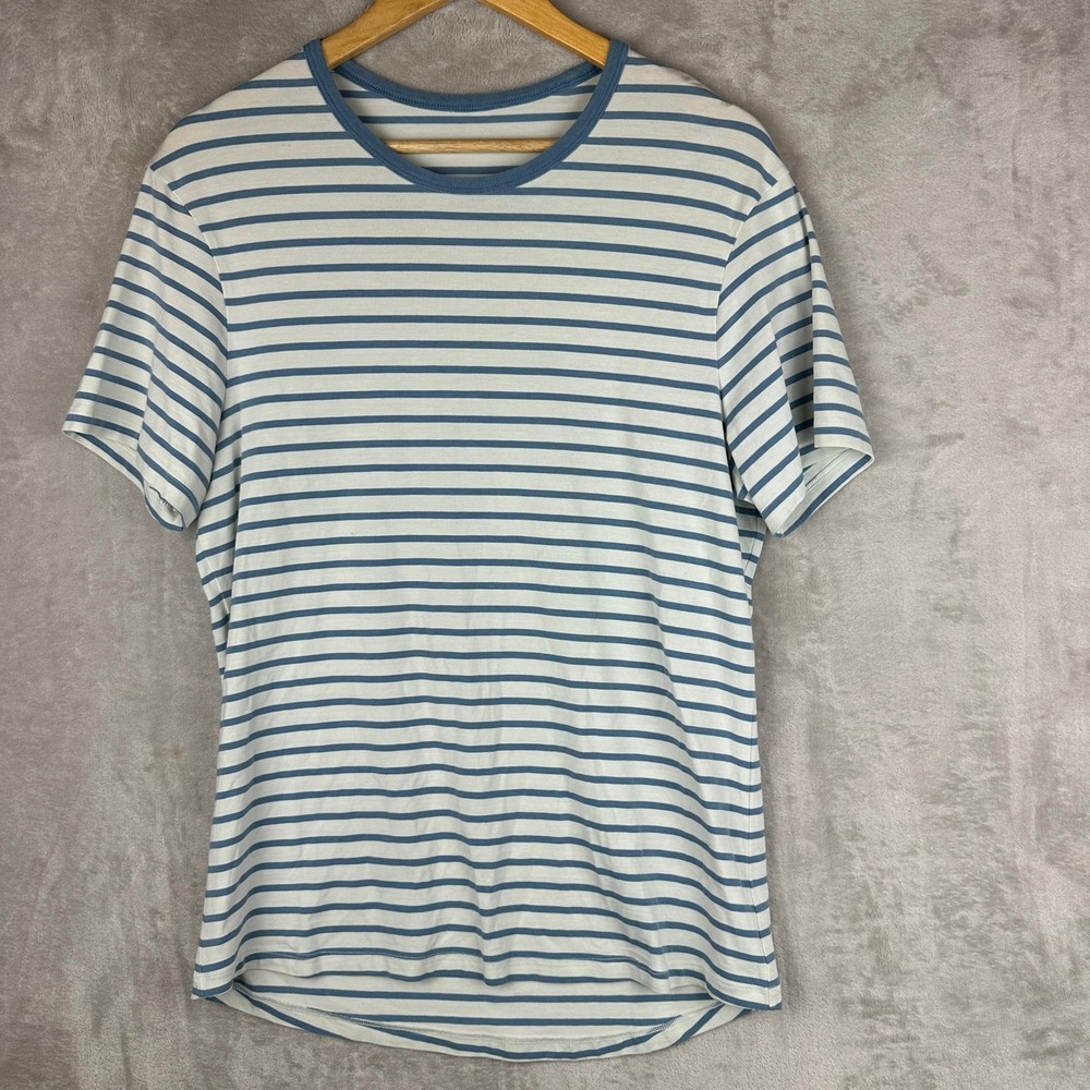 Lululemon Mens Medium Striped Short Sleeve Crew Neck 5 Year Basic  T-Shirt