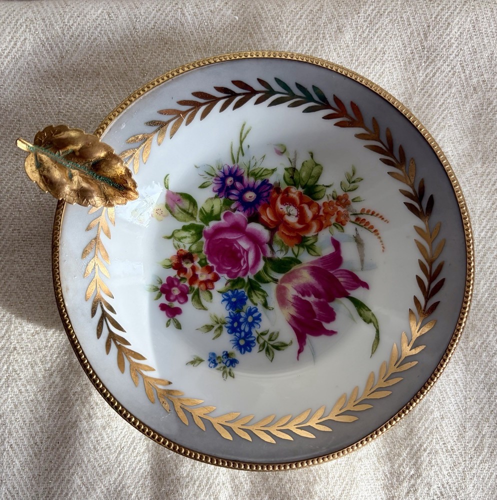 Vintage “Lefton China” Porcelain Floral Ashtray Gold Trim Handpainted 1940/50s
