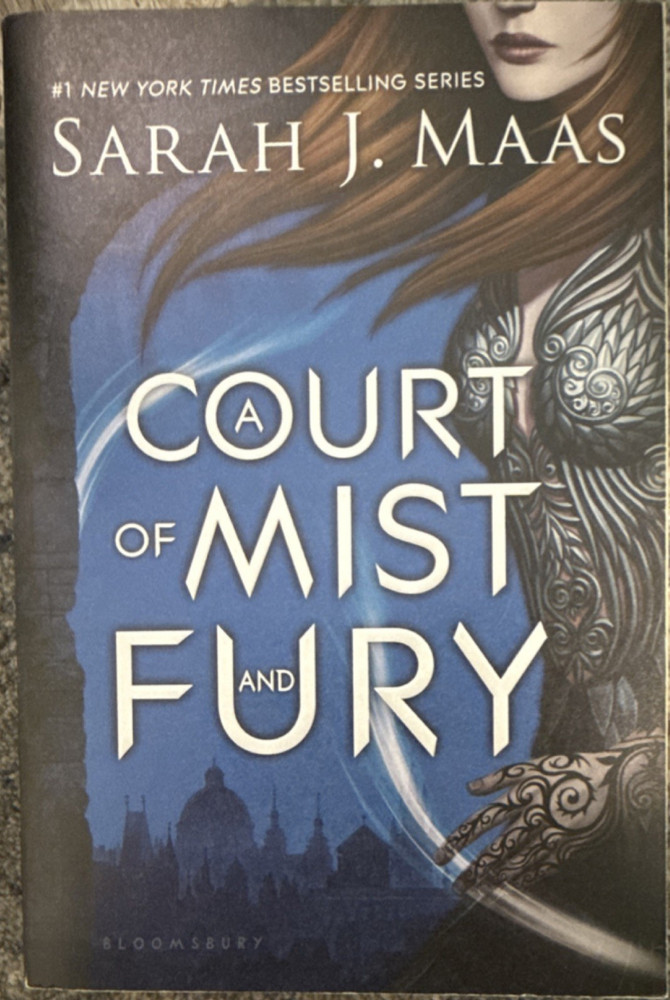 ORIGINAL COVER: A Court of Mist and Fury Paperback
