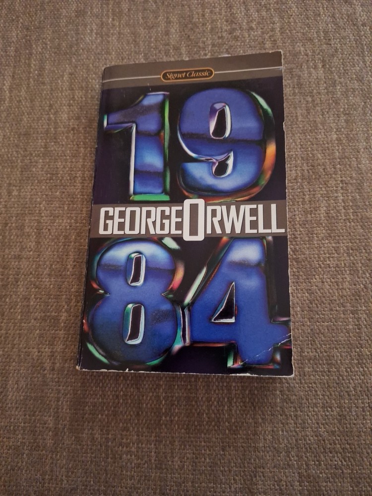 Vintage 1984 by George Orwell Signet Classic Paperback Book