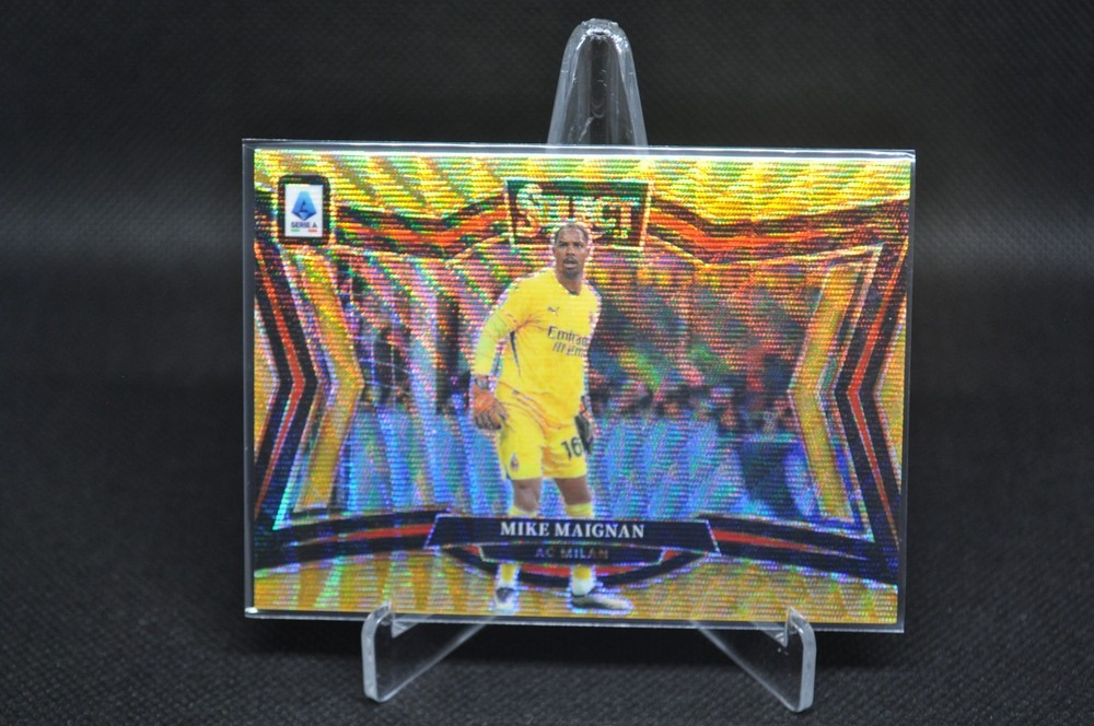 Mike Maignan 2024-25 Panini Select Serie A #214 Gold Wave /10 Field Level