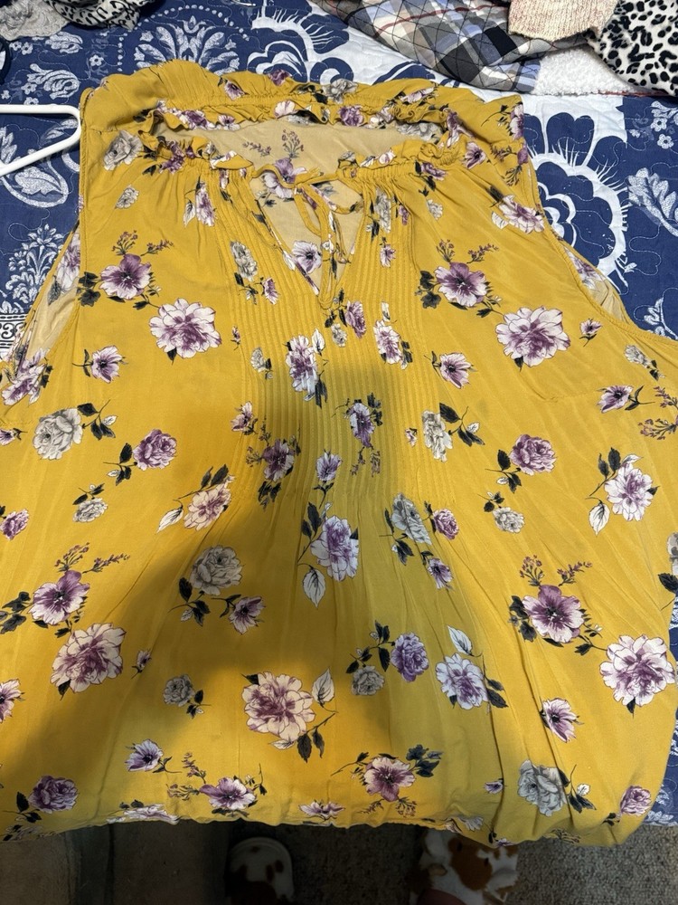 Torrid Plus Size 4 Yellow Floral Ruffle Tunic Blouse Women V-Neck Sleeveless
