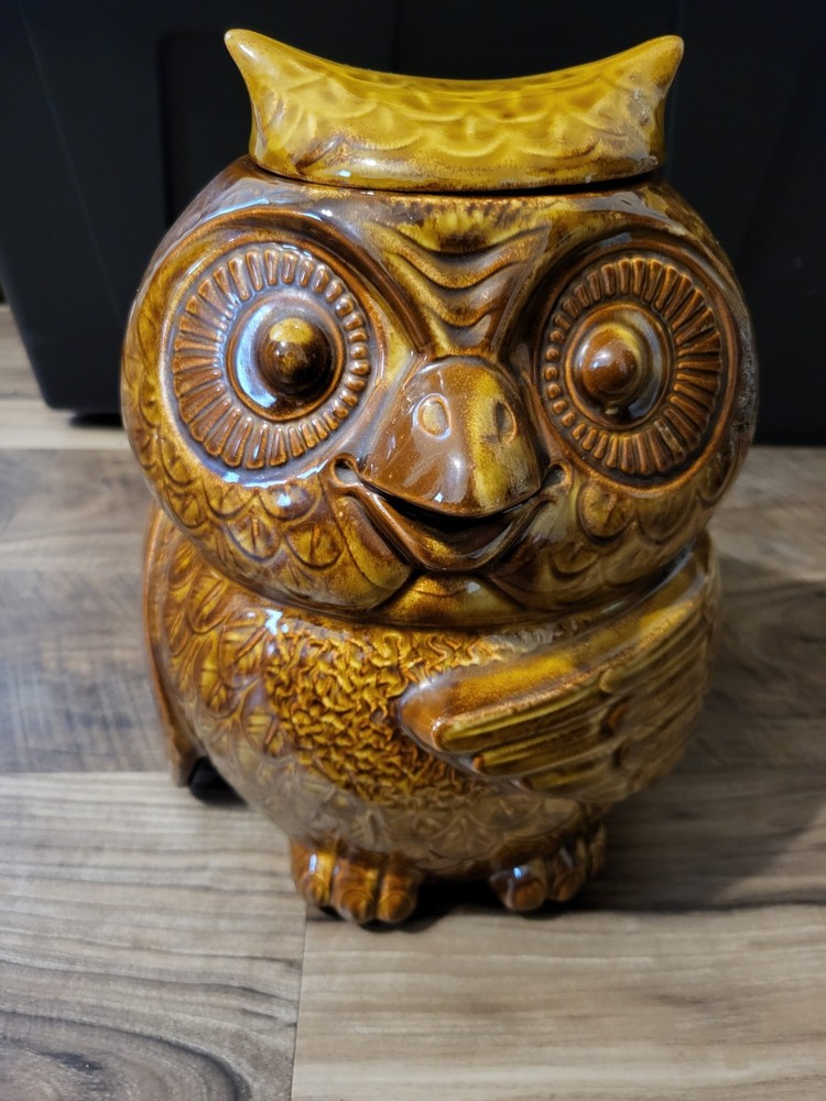 McCoy Vintage Owl Cookie Jar #204 1960s Brown Glaze Mark, USA, Potter