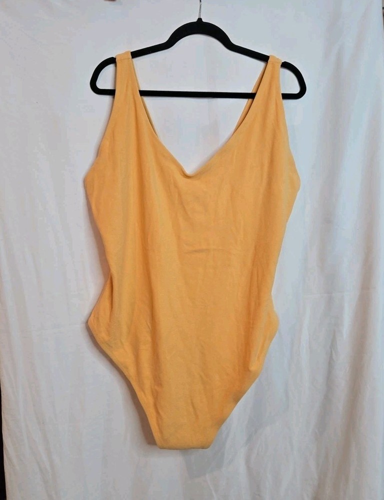 Old Navy Women's Plus Size 4X Light Orange Swimsuit