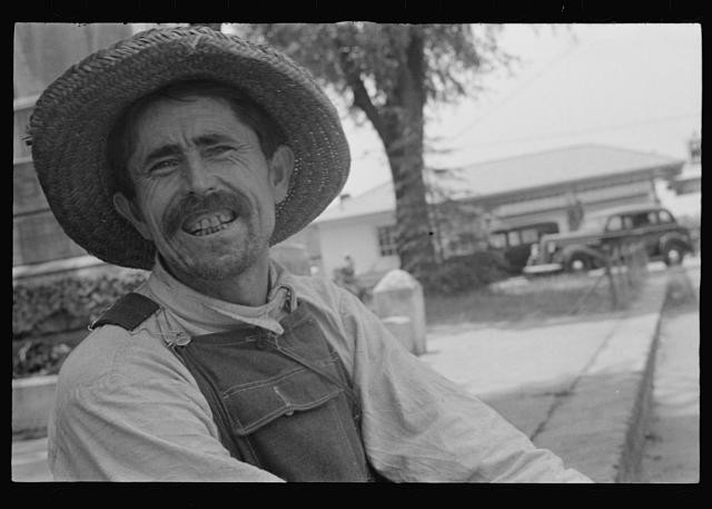 Photo:Frank Tengle Hale County Alabama 1936 Straw Hat Portrait