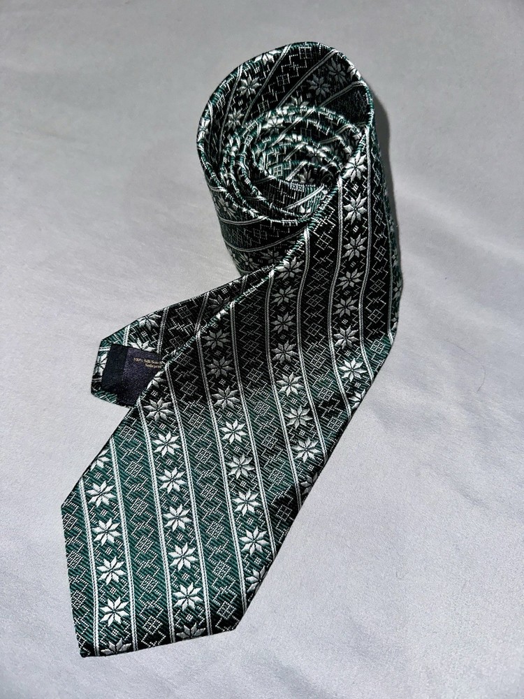Vintage Brooks Brothers 100% Silk Tie Green Silver Geometric Floral Made in USA