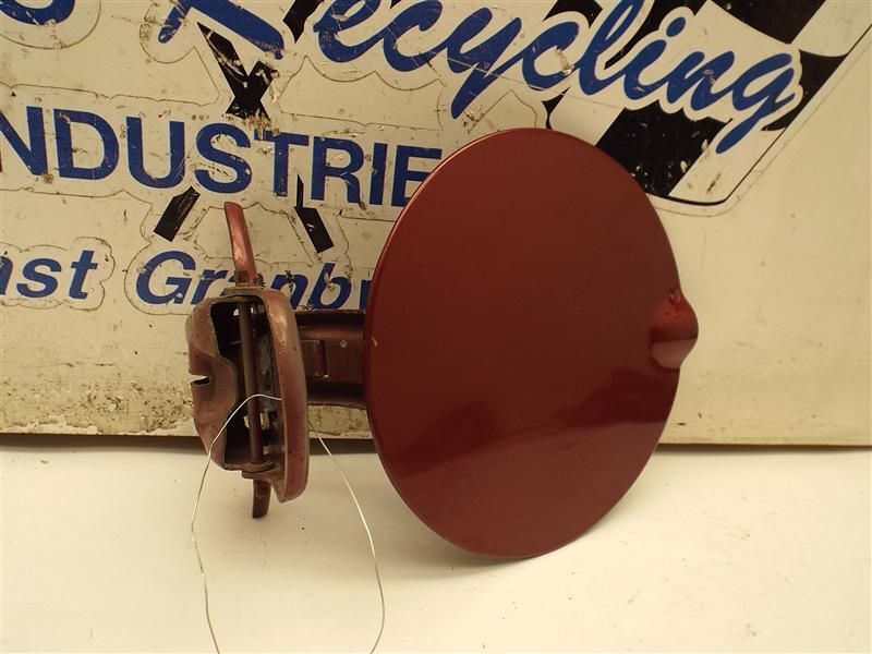 SILHOUETT 2003 Fuel Filler Door 161298