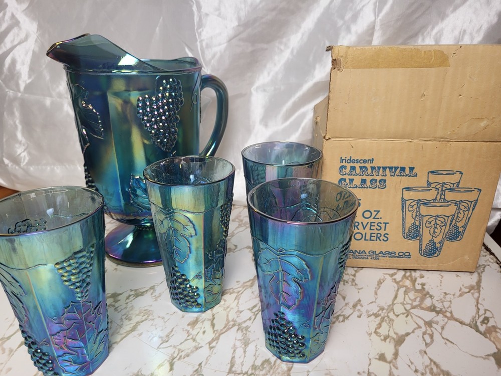 Vintage Indiana Carnival Glass Iridescent Blue Harvest Grape Pitcher/4 Tumblers