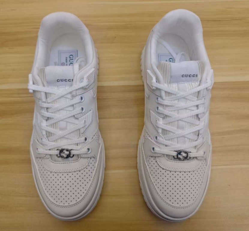 Gucci Men's Miro Low Top Leather Sneakers Size 8