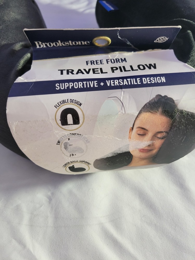 Traveling neck pillow (Black)