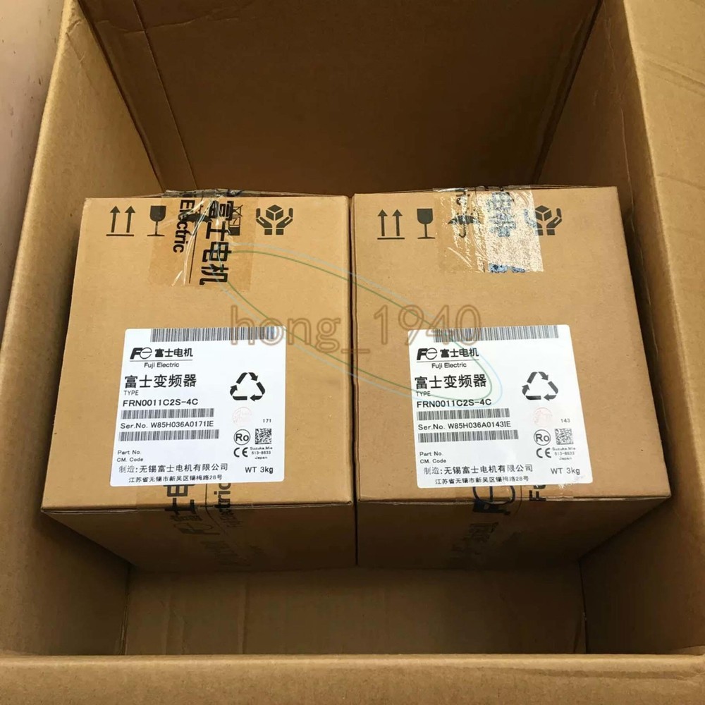 1PCS Fuji three-phase Mini Series inverter FRN0011C2S-4C