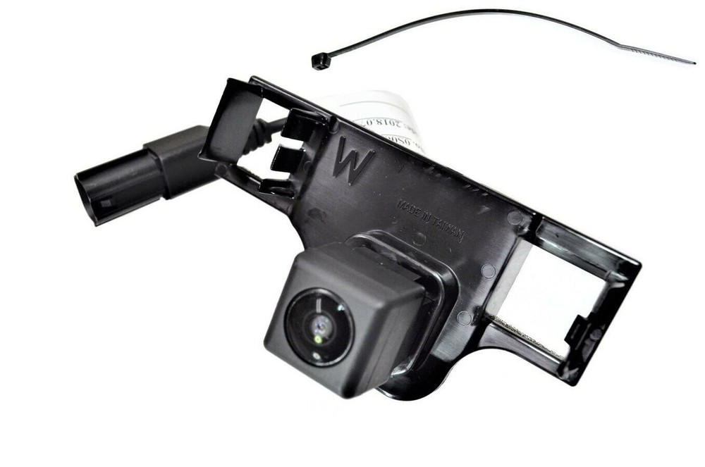 fits 2015 to 2017 Toyota Sienna Rear View Backup Camera