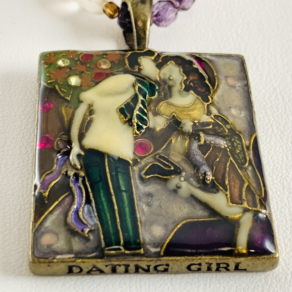 Vintage Enamel Resin 