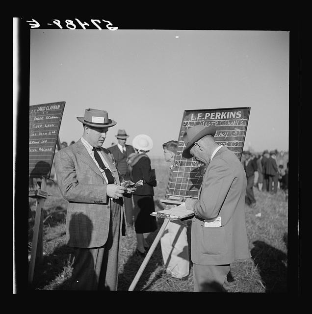 Photo:Warrenton Virginia 1941 Horse Racing Bookies Taking Bets