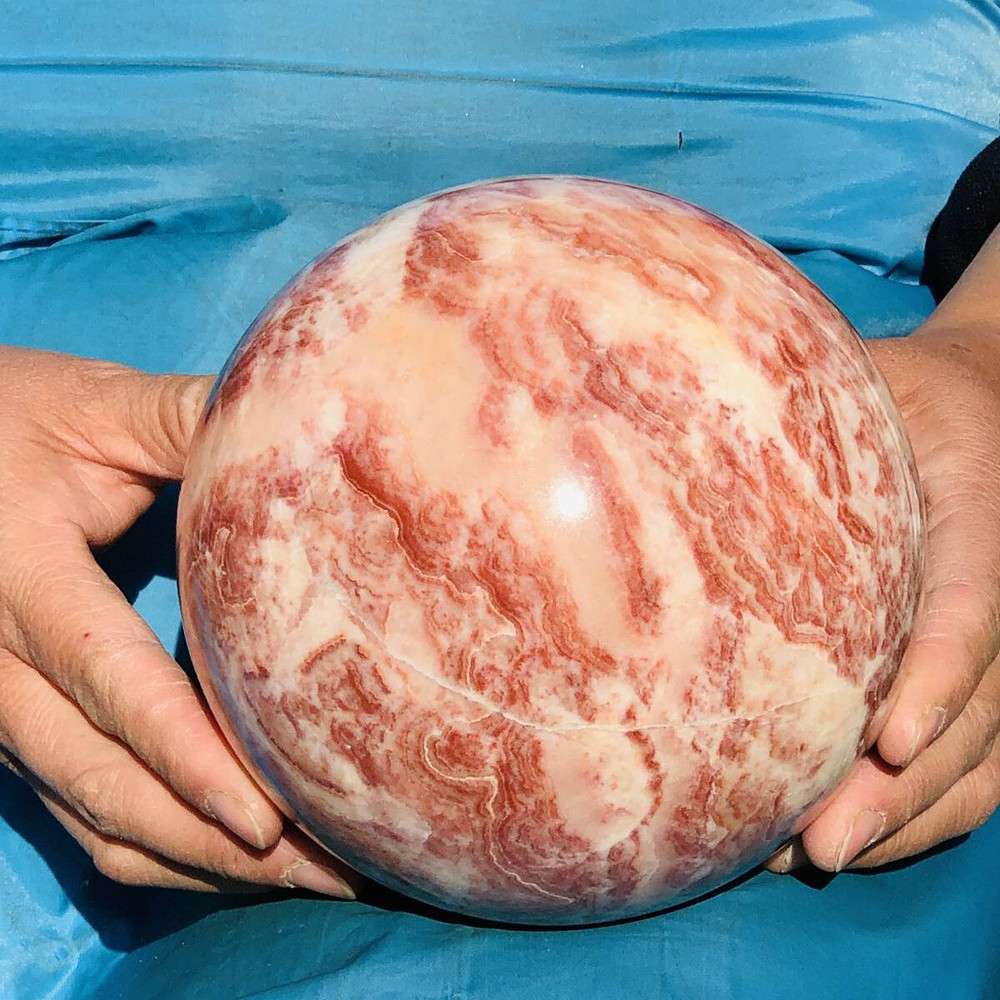 Natural Red Stripe Pork Stone Crystal Quartz Sphere 3230g Reiki Healing 3350g