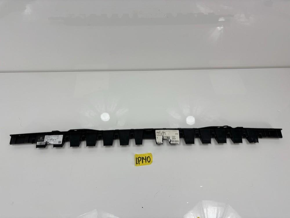 NEW GENUINE Mercedes Vito W447 rear Bumper Support Bracket A4478850516