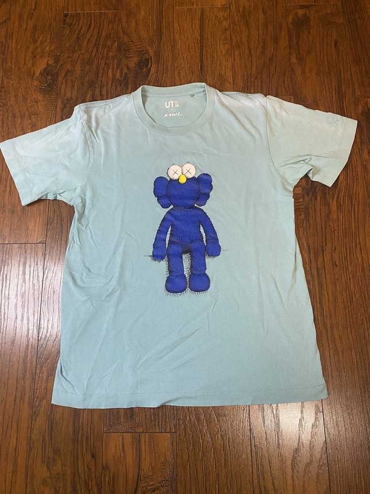 KAWS x UNIQLO Blue BFF Sesame Street Mens Large Graphic Tee T-Shirt Crewneck