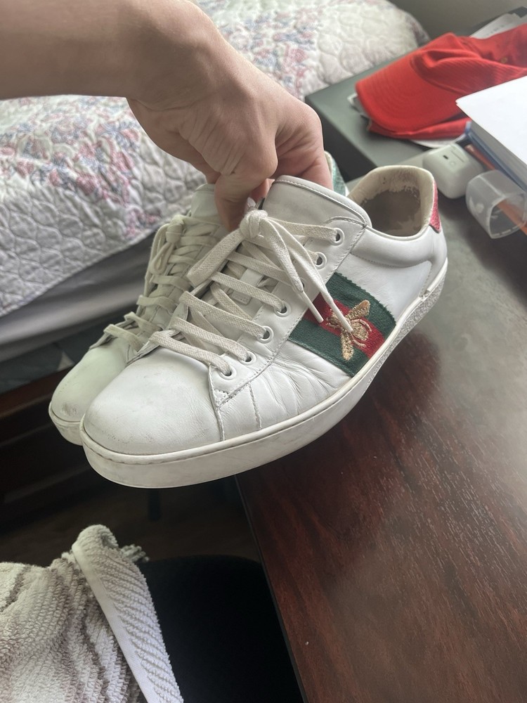 Gucci Ace Bee Embroidered White Leather Sneakers for Men Size 10-image