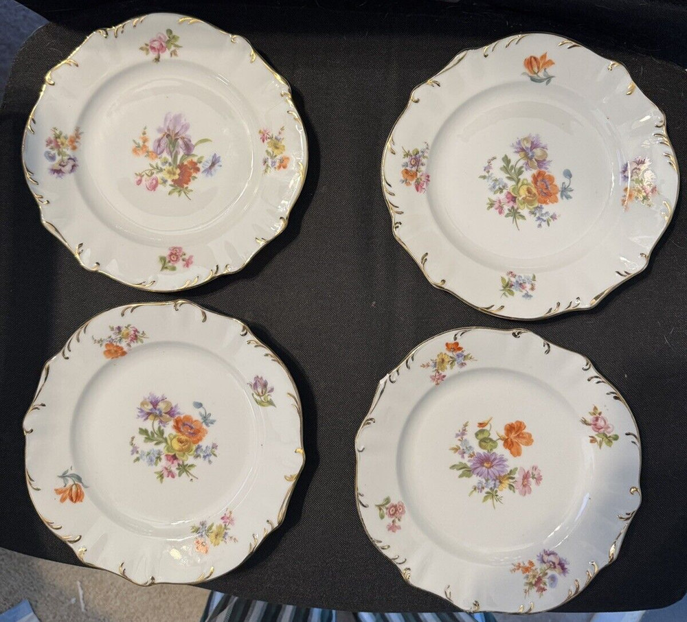 Set of 4 Hand Painted Royal Vienna Floral w Gold Trim China Salad Plates  7 3/8