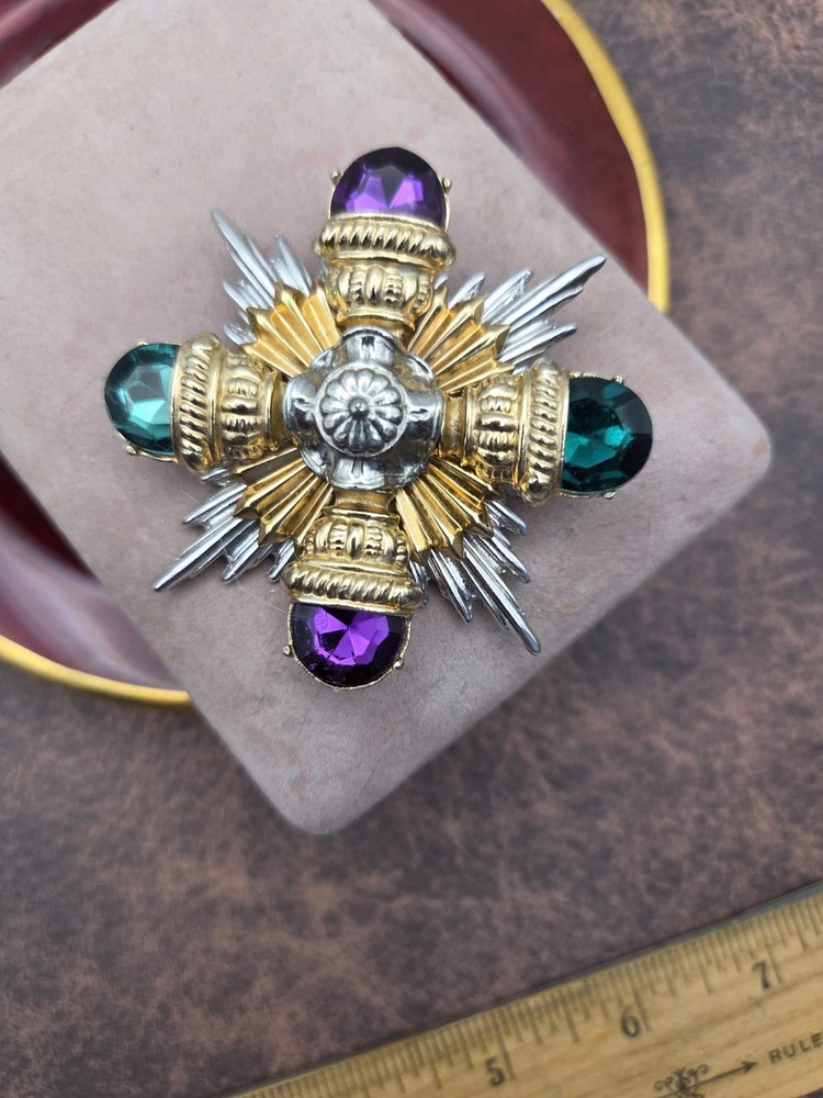 Vintage Rhinestone MALTESE CROSS Brooch Pin Green Purple SPECTACULAR Two Tone