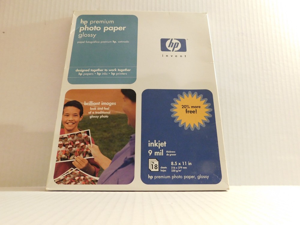 HP Premium Photo Paper, glossy (18 sheets, 8.5 x 11 inches)
