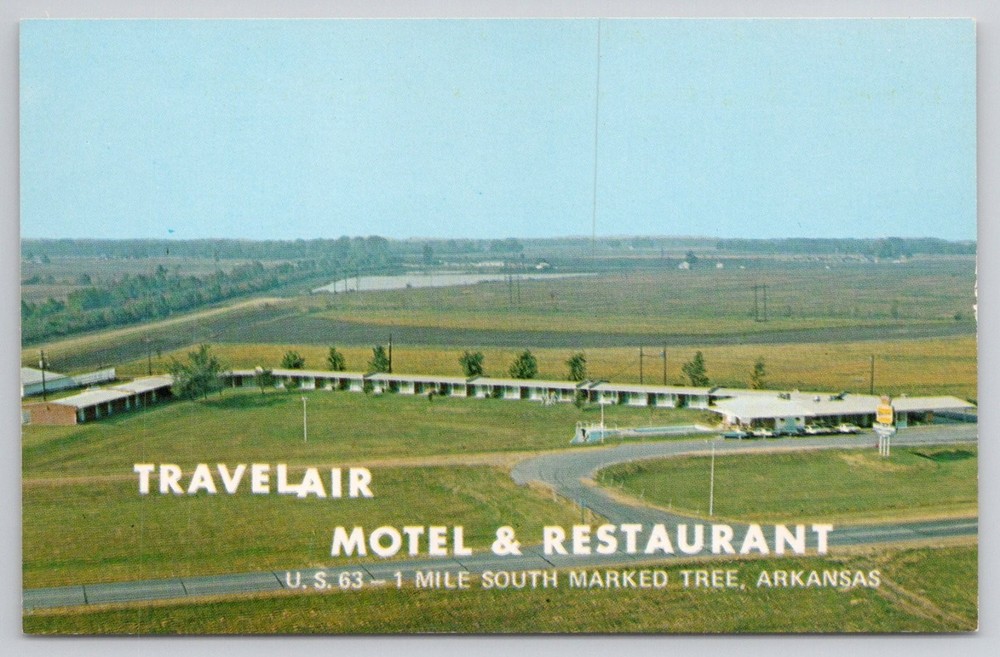 Vintage TRAVELAIR Motel Marked Tree Arkansas Chrome Postcard Best Western