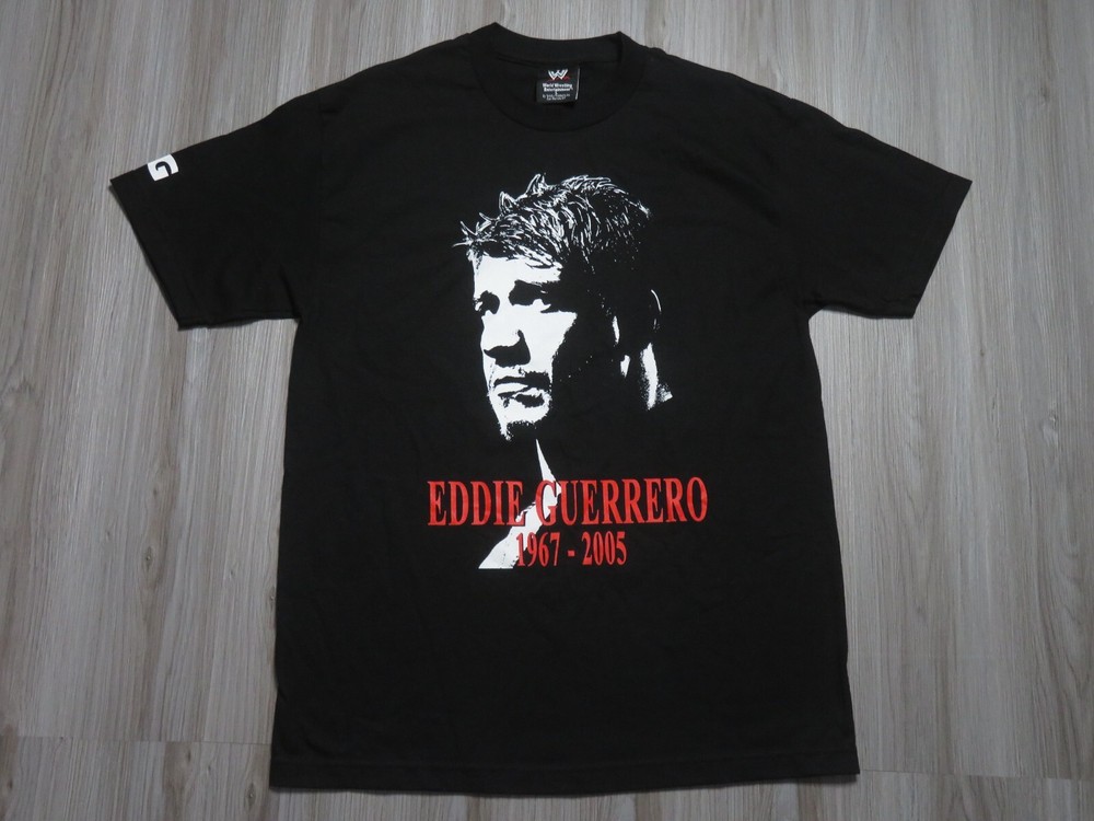 Vintage 2002 Eddie Guerrero WWE Memorial Shirt Men's Large Rare EG Tribute